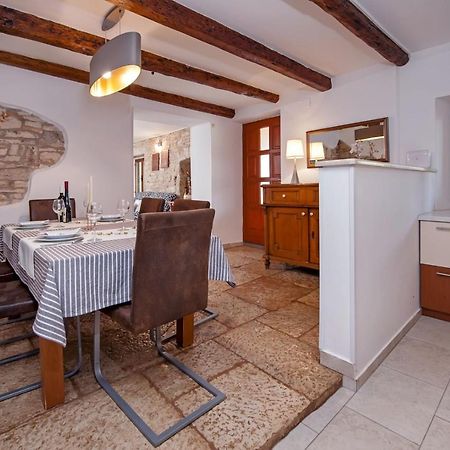 רוביני Holiday Apartment Daria 20 מראה חיצוני תמונה