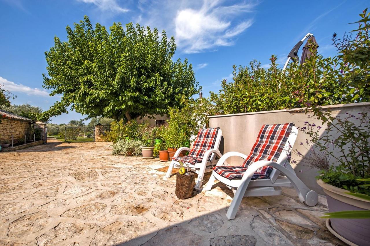 רוביני Holiday Apartment Daria 20 מראה חיצוני תמונה
