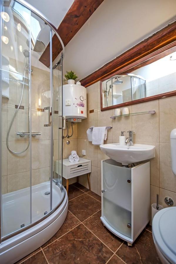 רוביני Holiday Apartment Daria 20 מראה חיצוני תמונה