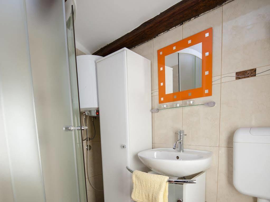 רוביני Holiday Apartment Daria 20 מראה חיצוני תמונה