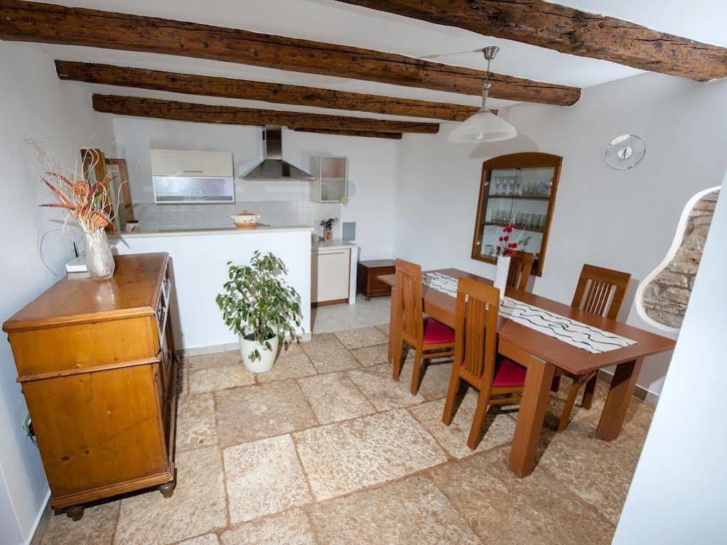 רוביני Holiday Apartment Daria 20 מראה חיצוני תמונה